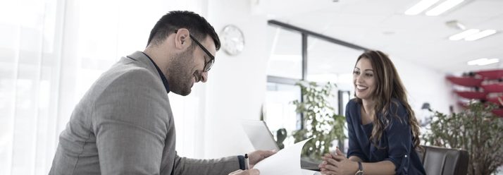 Cómo iniciar tu carrera como agente de seguros