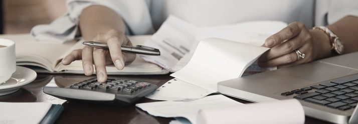 Cómo calcular impuestos y qué se puede deducir legalmente